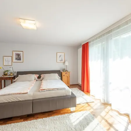 Ferienhaus Naschgarten Holiday home *
